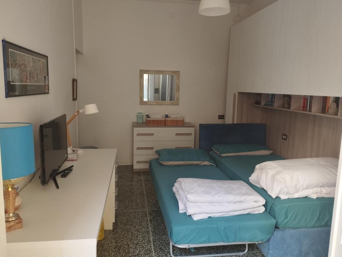 Appartamento Spazioso In Mazzini ボローニャ エクステリア 写真
