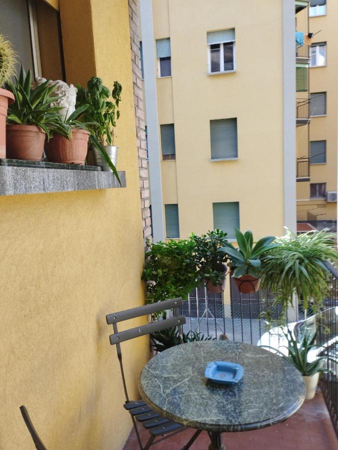 Appartamento Spazioso In Mazzini ボローニャ エクステリア 写真